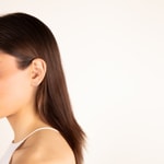 Clous d'oreilles or gris 750/18 ct avec zircones, Cœur - 834911.6ZIR