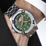 Jaguar Balancier Automatic Silbrig / Grün 44mm - J1007/3