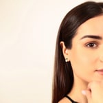 Stud Earrings 750/18 K Yellow Gold with Freshwater Pearls & Emeralds - 134501.6Z