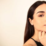 Clous d'oreilles or jaune 750/18 ct avec perles de culture d'eau douce & zircones - 220361.6ZGG