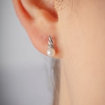 Ohrstecker 925 Silber rhodiniert mit Kunstperlen 4mm & Zirkonia - 335725.1