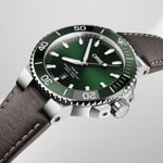 Oris Aquis Date - 01 733 7730 4157-07 5 24 10EB