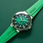 Oris Aquis Date Calibre 400 Grün / Kautschuk Ø 43.5mm - 01 400 7790 4157-07 4 23 47EB