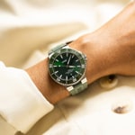 Oris Aquis Date Vert / Caoutchouc Ø 43.5mm - 01 733 7789 4157-07 4 23 37FC