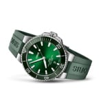 Oris Aquis Date Vert / Caoutchouc Ø 43.5mm - 01 733 7789 4157-07 4 23 37FC