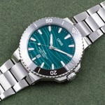 Oris Aquis Date Yangtze Jiangtun Limited Edition - 01 733 7789 4197-Set