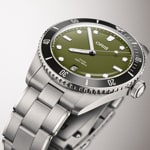 Oris Divers Date 39mm Grün - 01 733 7795 4057-Set