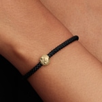 Pandora Gold Moments Mini Charm Globe Texturé - 764529C00