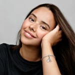 Pandora Moments Disney Winnie the Pooh Birthday Dangle Charm - 799385C01