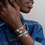 Pandora Moments Charm Pendant Trèfle à Quatre Feuilles Chanceuse - 797906NRGMX