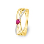 Ring 750/18 K Yellow Gold with Pear Cut Ruby & Cubic Zirconia