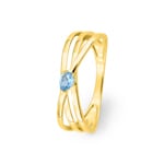 Ring 750/18 K Yellow Gold with Pear Cut Blue Topaz
