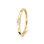 Solitaire Ring 375/9 K Yellow Gold with Lab Grown Diamond 0.05 ct