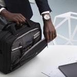 Wenger Attitude Chrono Beige Ø 44mm - 01.1543.113