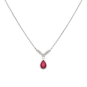 Collier mit Anhänger 750/18 K Weissgold mit Rubin Tropfen und Diamanten 0.06ct.