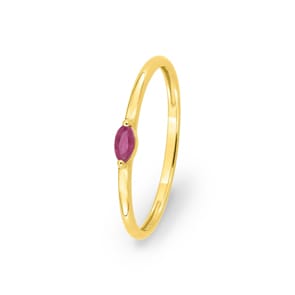Damenring 750/18 K Gelbgold mit Rubin oval
