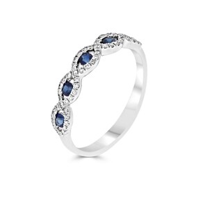 Bague pour femmes or gris 750/18 ct avec diamants 0.18 ct H/Si et saphirs 0.28 ct