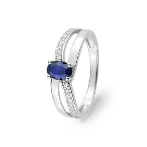 Damenring 750/18 K Weissgold mit Saphir 0.60ct. und Diamanten 0.02ct.