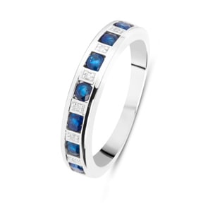 Damenring 750/18 K Weissgold mit Saphiren 0.58ct. und Diamanten 0.02ct.