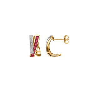 Boucles d'oreilles or jaune 750/18 ct avec rubis carrée 1.09ct. et diamants 0.02ct.