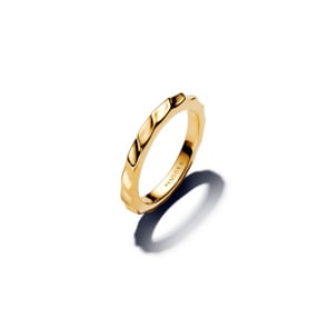 Pandora Gold Essence Gewellter Bandring