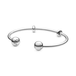 Pandora Moments Offener Armreif