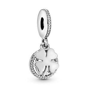 Pandora Moments Vierblättriges Kleeblatt Charm-Anhänger