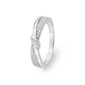 Ring 750/18 K Weissgold gekreuzt mit Zirkonia