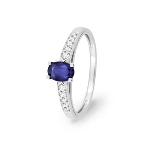 Ring 750/18 K Weissgold mit Saphir oval und Diamanten 0.10ct.