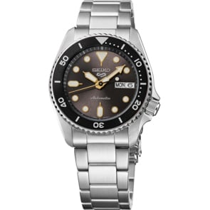 Seiko 5 Sports SKX Midsize Urban Grey