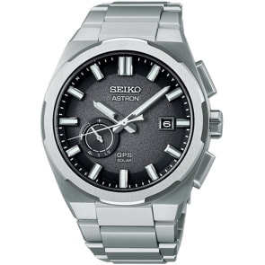 Seiko Astron GPS Solar 3X Moon 42mm