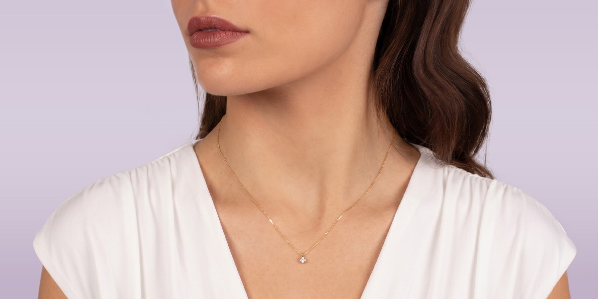 Unsere eleganten Colliers entdecken