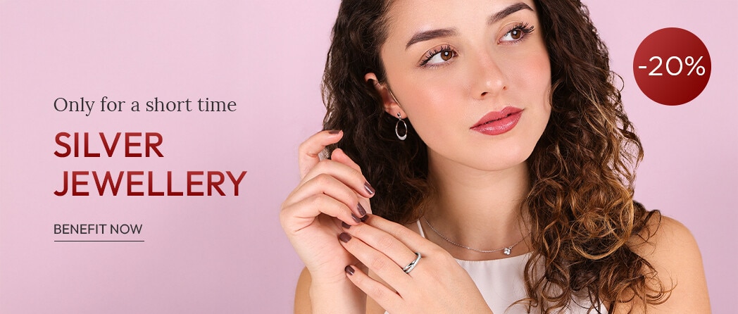 Discover silver jewellery on sale