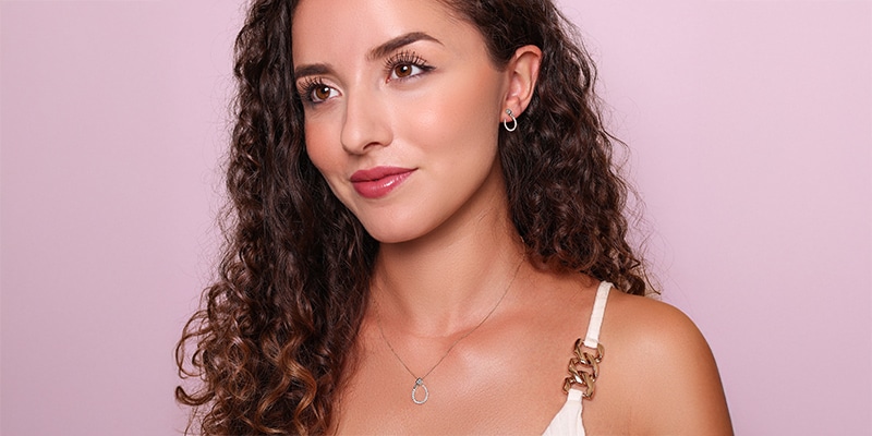 15% de rabais sur les Colliers avec pendentifs